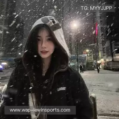 岑举畏